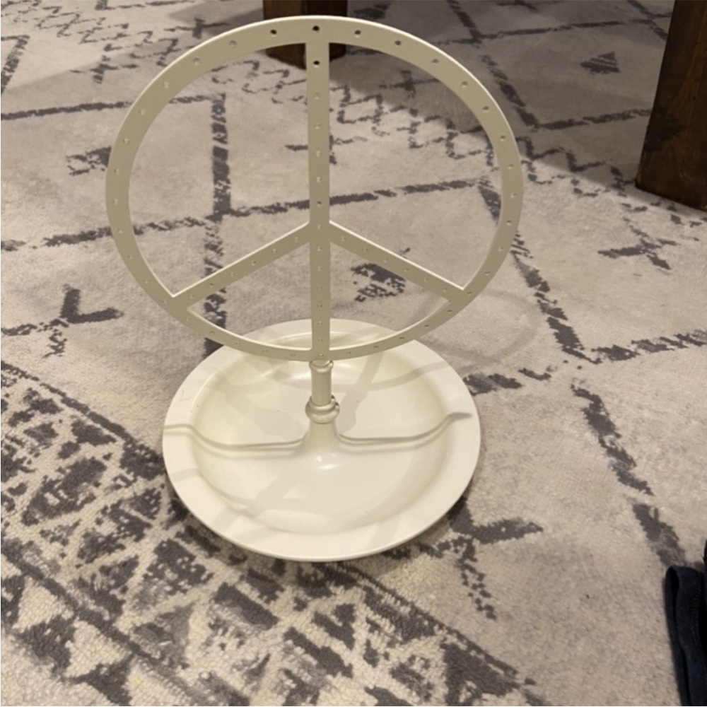 Pottery Barn Teen White Peace Symbol Stand